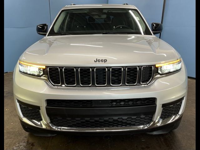 2022 Jeep Grand Cherokee L Laredo