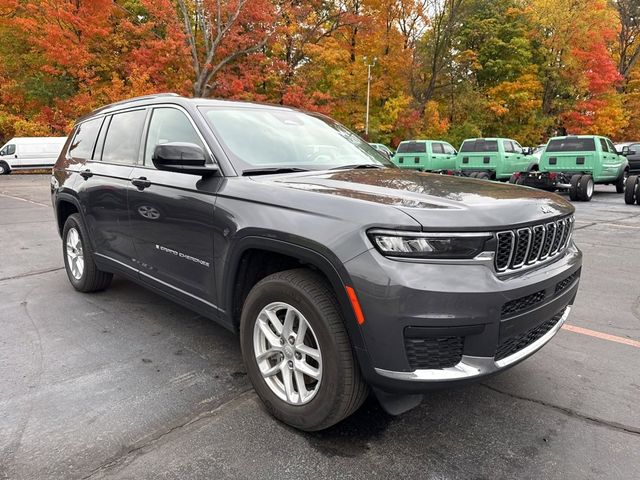 2022 Jeep Grand Cherokee L Laredo