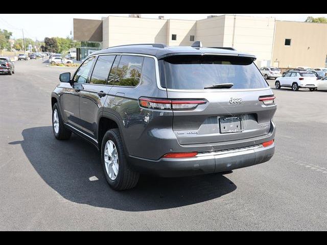 2022 Jeep Grand Cherokee L Laredo