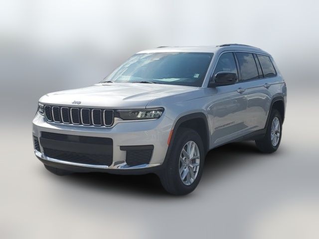 2022 Jeep Grand Cherokee L Laredo