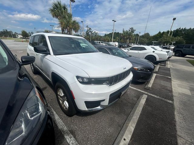 2022 Jeep Grand Cherokee L Laredo