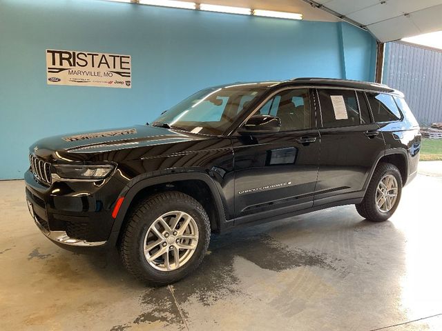 2022 Jeep Grand Cherokee L Laredo