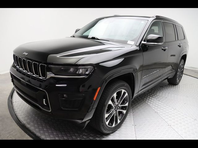 2022 Jeep Grand Cherokee L Overland