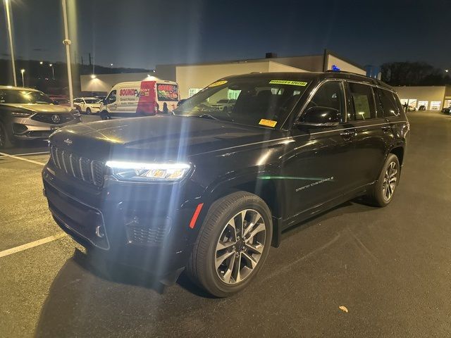 2022 Jeep Grand Cherokee L Overland