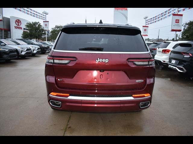 2022 Jeep Grand Cherokee L Summit