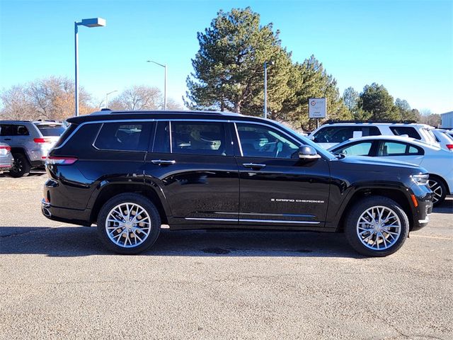 2022 Jeep Grand Cherokee L Summit