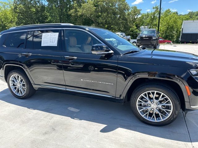 2022 Jeep Grand Cherokee L Summit