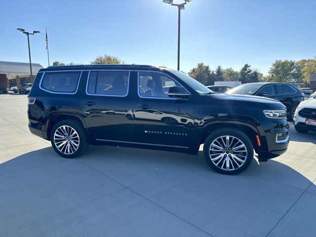 2022 Jeep Grand Wagoneer Series III