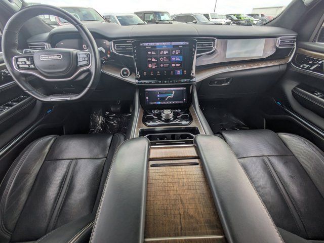 2022 Jeep Grand Wagoneer Series II