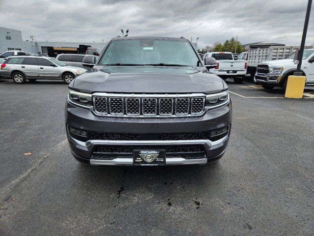 2022 Jeep Grand Wagoneer Series II