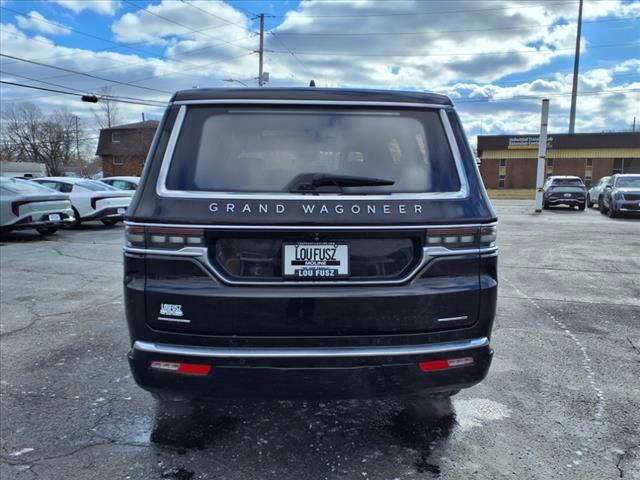 2022 Jeep Grand Wagoneer Series II