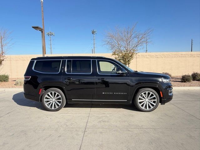 2022 Jeep Grand Wagoneer Series II