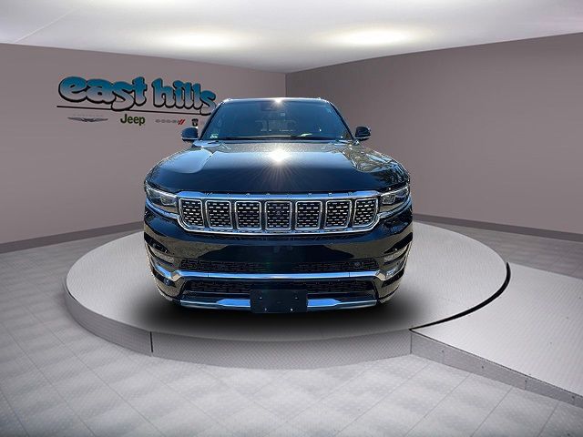 2022 Jeep Grand Wagoneer Series II