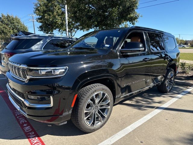 2022 Jeep Grand Wagoneer Series III