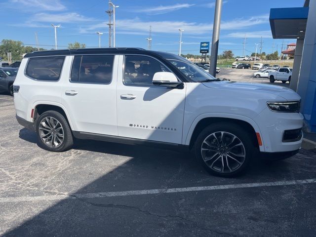 2022 Jeep Grand Wagoneer Series III