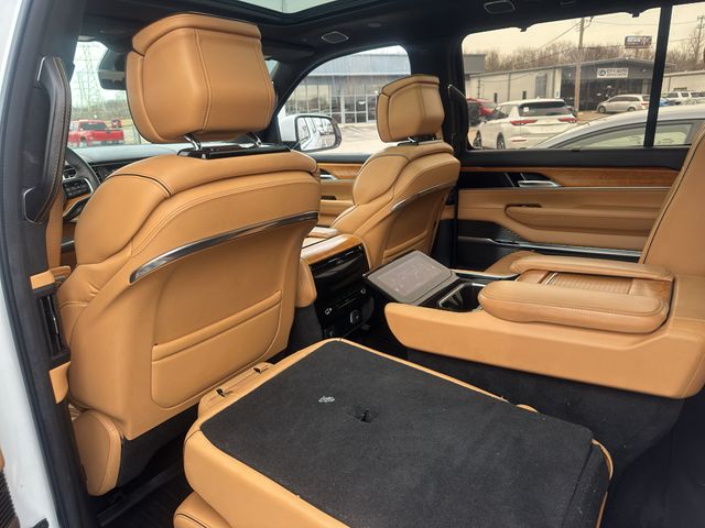 2022 Jeep Grand Wagoneer Series III