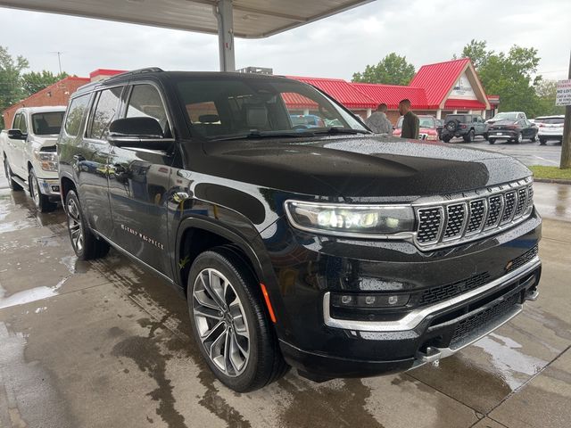 2022 Jeep Grand Wagoneer Series III