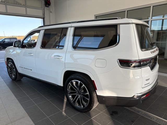 2022 Jeep Grand Wagoneer Series III