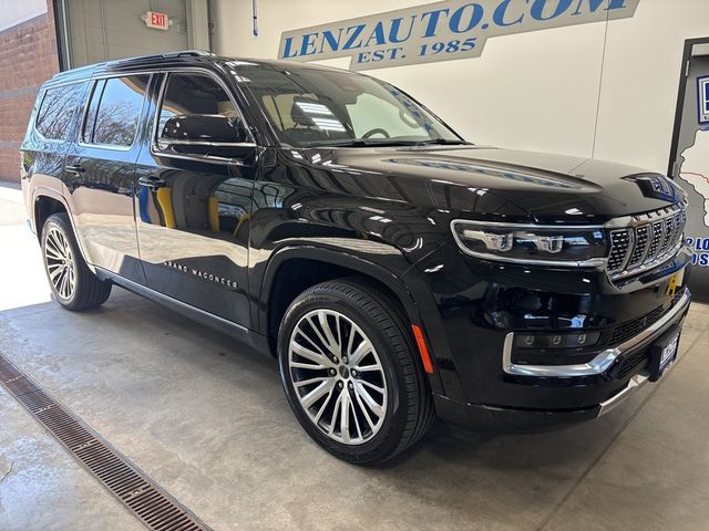 2022 Jeep Grand Wagoneer Series III