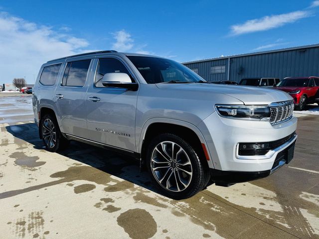2022 Jeep Grand Wagoneer Series III