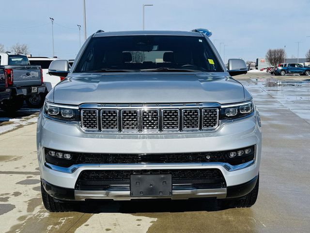 2022 Jeep Grand Wagoneer Series III