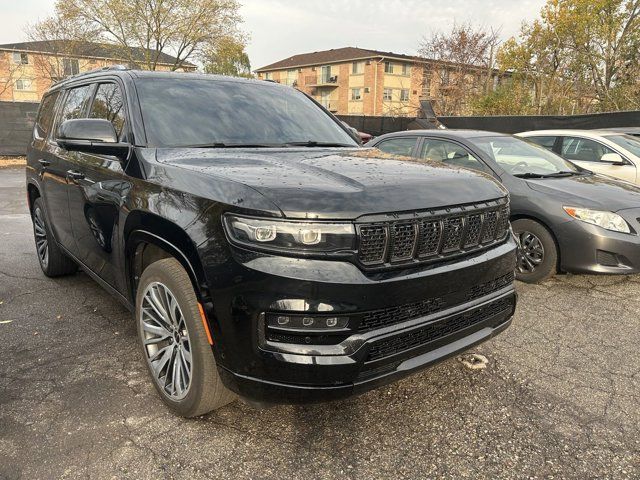 2022 Jeep Grand Wagoneer Series III