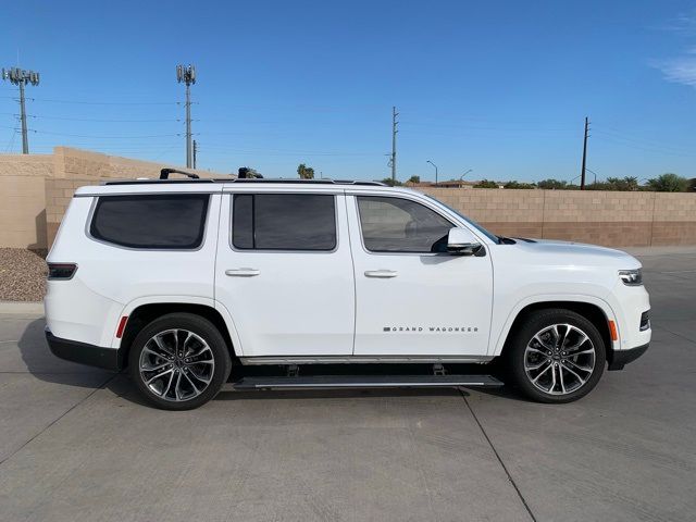 2022 Jeep Grand Wagoneer Series III