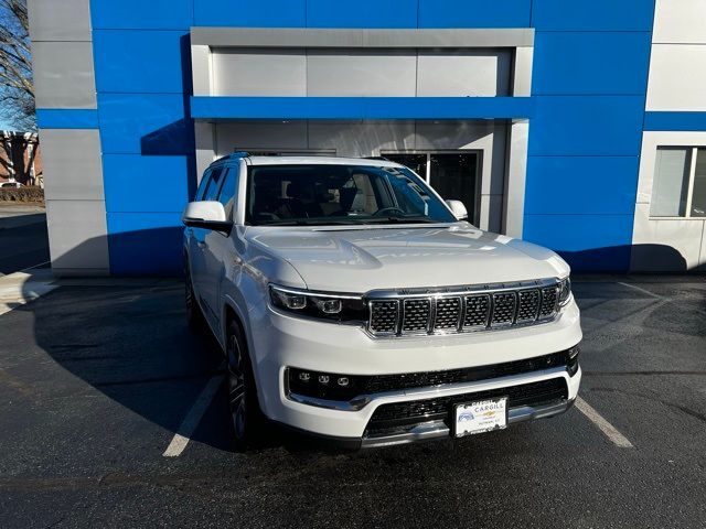 2022 Jeep Grand Wagoneer Series III