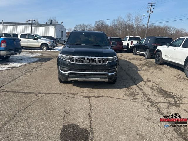 2022 Jeep Grand Wagoneer Series III