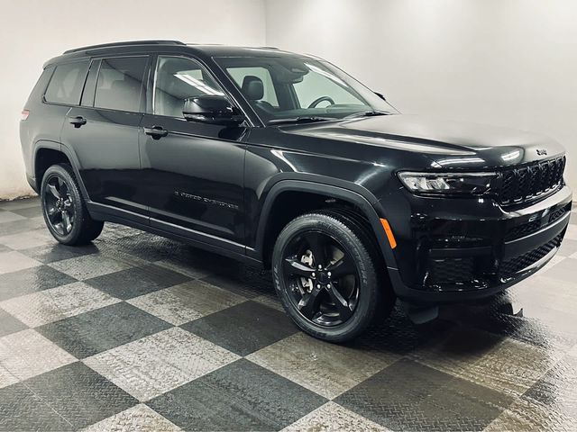 2022 Jeep Grand Cherokee L Altitude