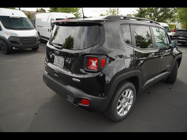 2022 Jeep Renegade Latitude