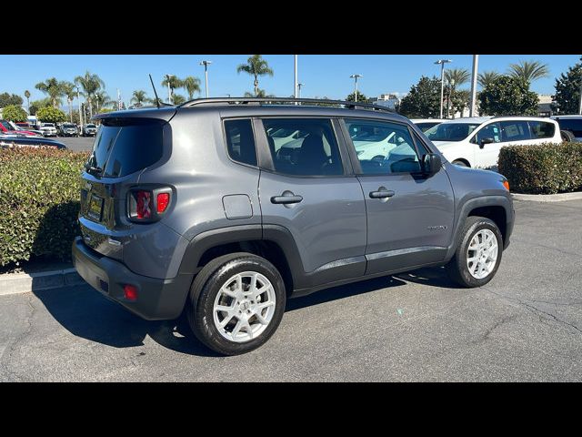 2022 Jeep Renegade Latitude