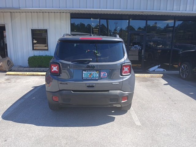 2022 Jeep Renegade Altitude