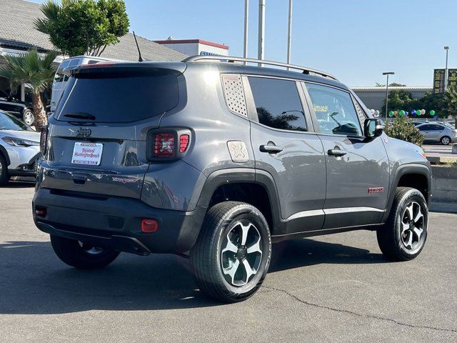 2022 Jeep Renegade Trailhawk