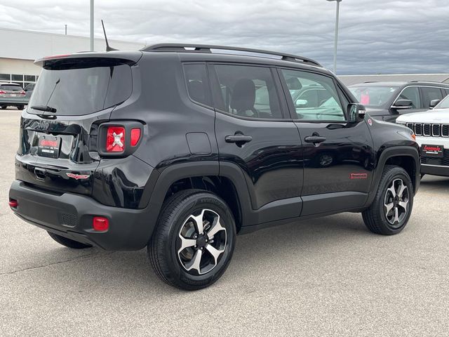 2022 Jeep Renegade Trailhawk