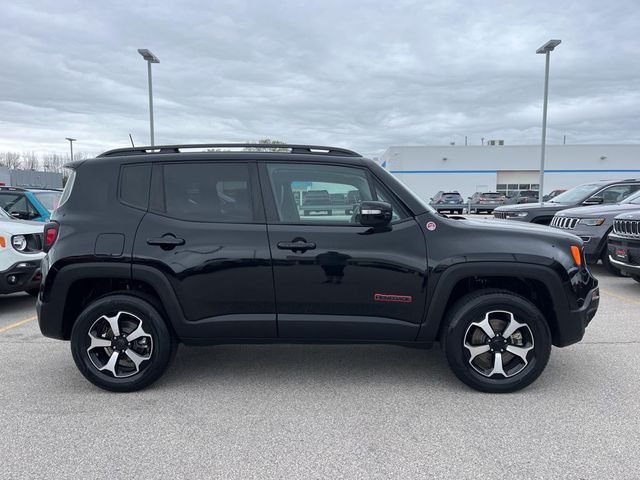 2022 Jeep Renegade Trailhawk