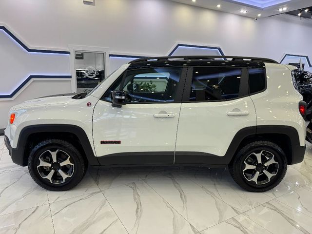 2022 Jeep Renegade Trailhawk