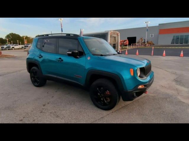 2022 Jeep Renegade Trailhawk