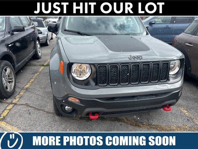 2022 Jeep Renegade Trailhawk