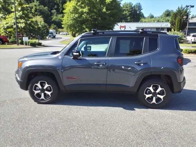 2022 Jeep Renegade Trailhawk