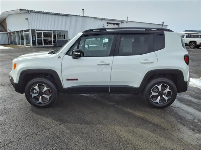 2022 Jeep Renegade Trailhawk