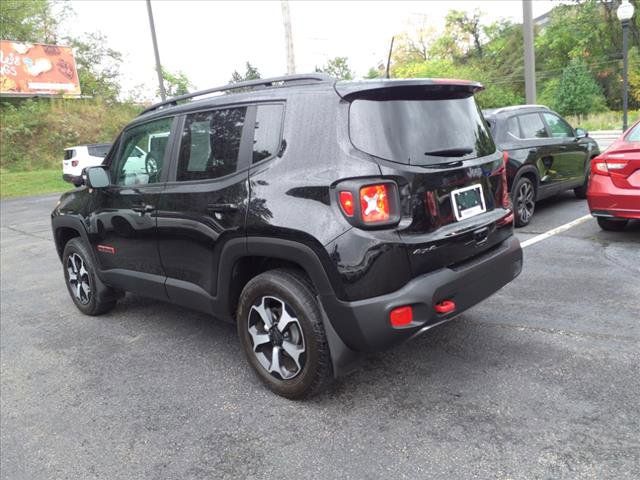 2022 Jeep Renegade Trailhawk