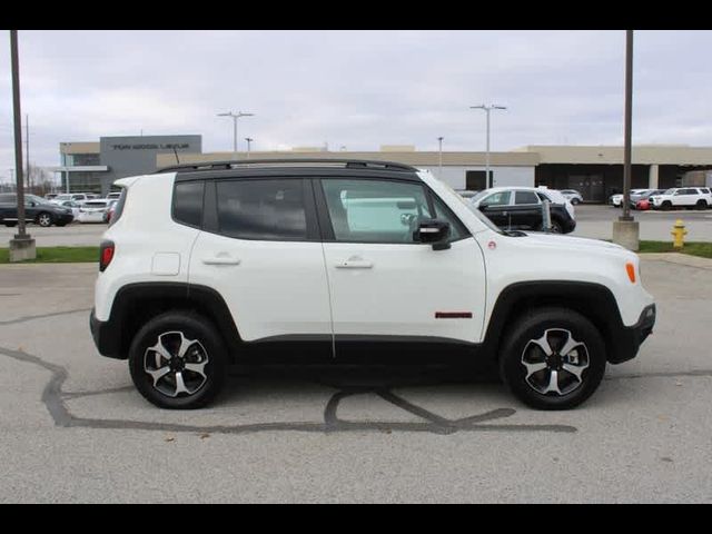 2022 Jeep Renegade Trailhawk