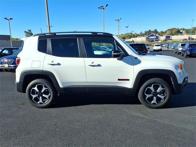 2022 Jeep Renegade Trailhawk
