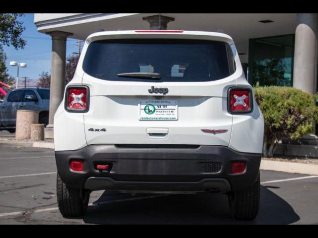 2022 Jeep Renegade Trailhawk