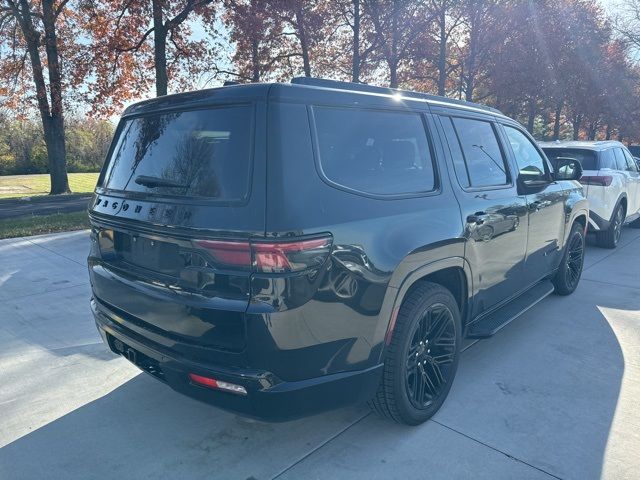 2022 Jeep Wagoneer Series III Carbide