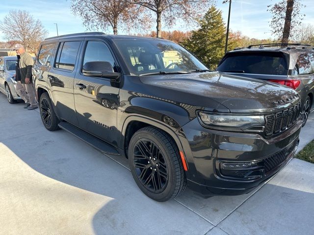 2022 Jeep Wagoneer Series III Carbide