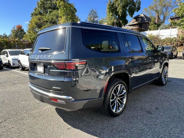 2022 Jeep Wagoneer Series III