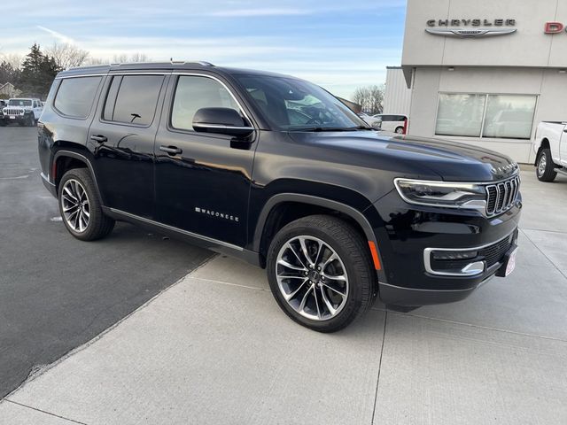 2022 Jeep Wagoneer Series III