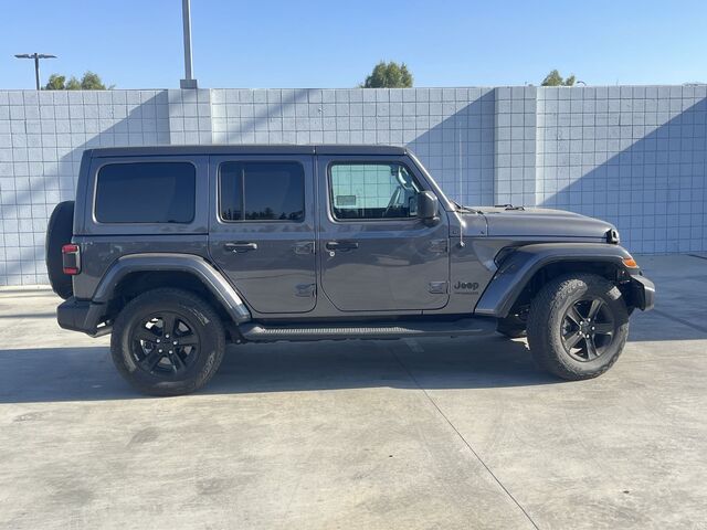 2022 Jeep Wrangler Unlimited Sahara Altitude